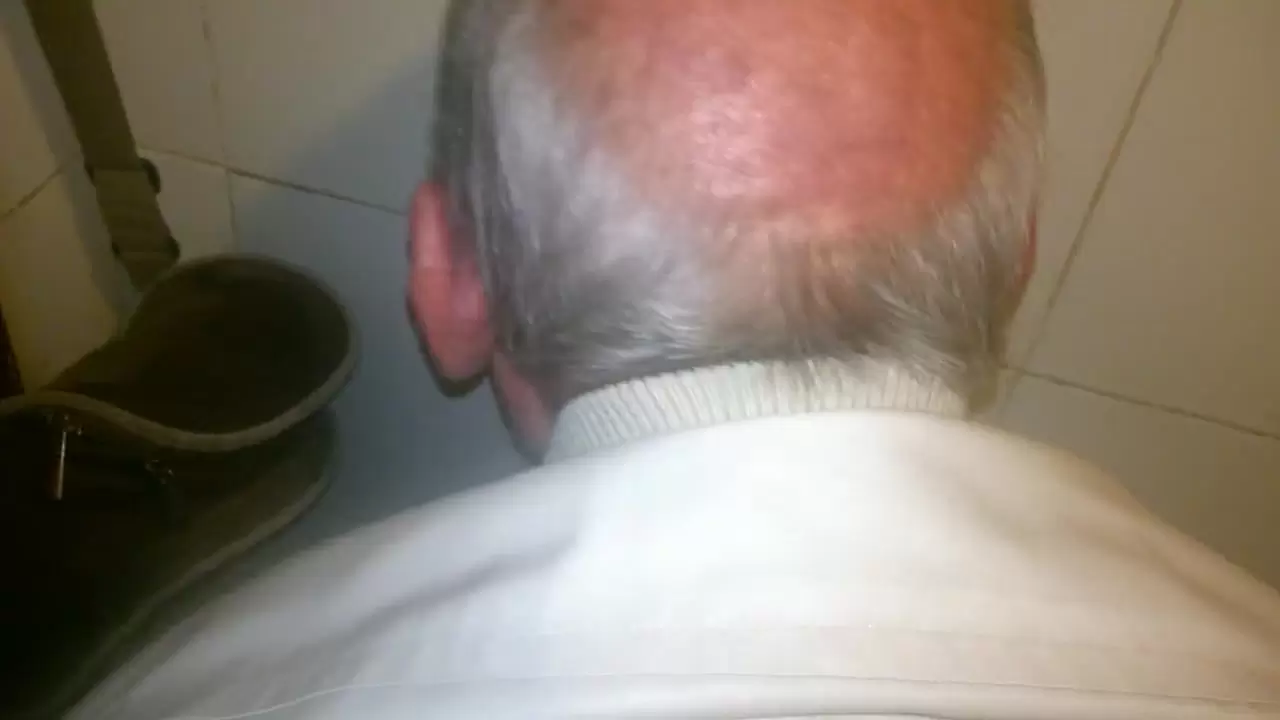 Old Man Fuckking Viedeos - Video: I Fucking 75 old Man in Porn Cinema vilma Greece Thessaloniki