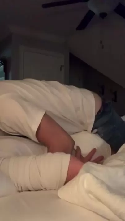 404px x 716px - ABDL Diaper Boy get Humped by Diaper Daddy