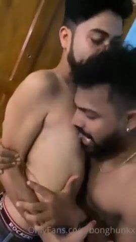 Www Panu Romontick Com - Indian men romantic porn watch online