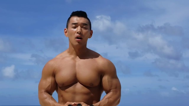 Asian Muscle Man - Asian Muscle watch online